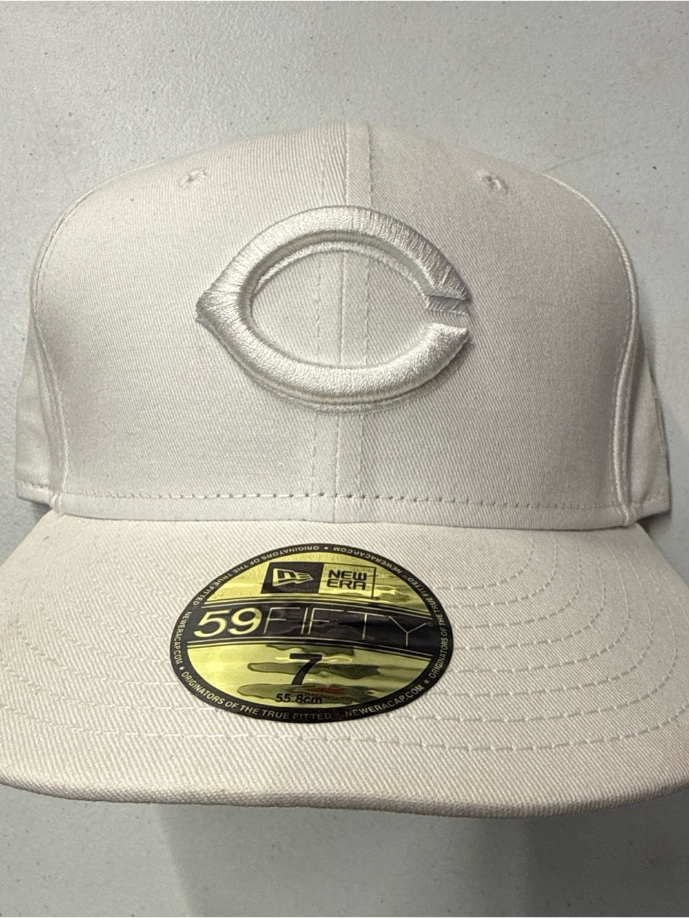 New Era Cincinnati Reds All White 59FIFTY Fitted Hat Size 7